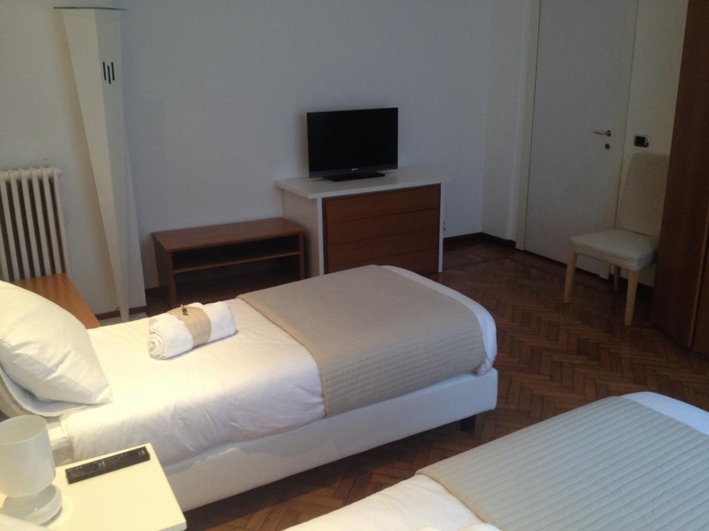 B&B Gambara Milano Rom bilde