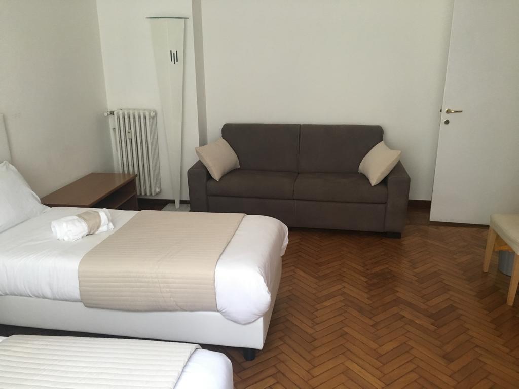 B&B Gambara Milano Eksteriør bilde