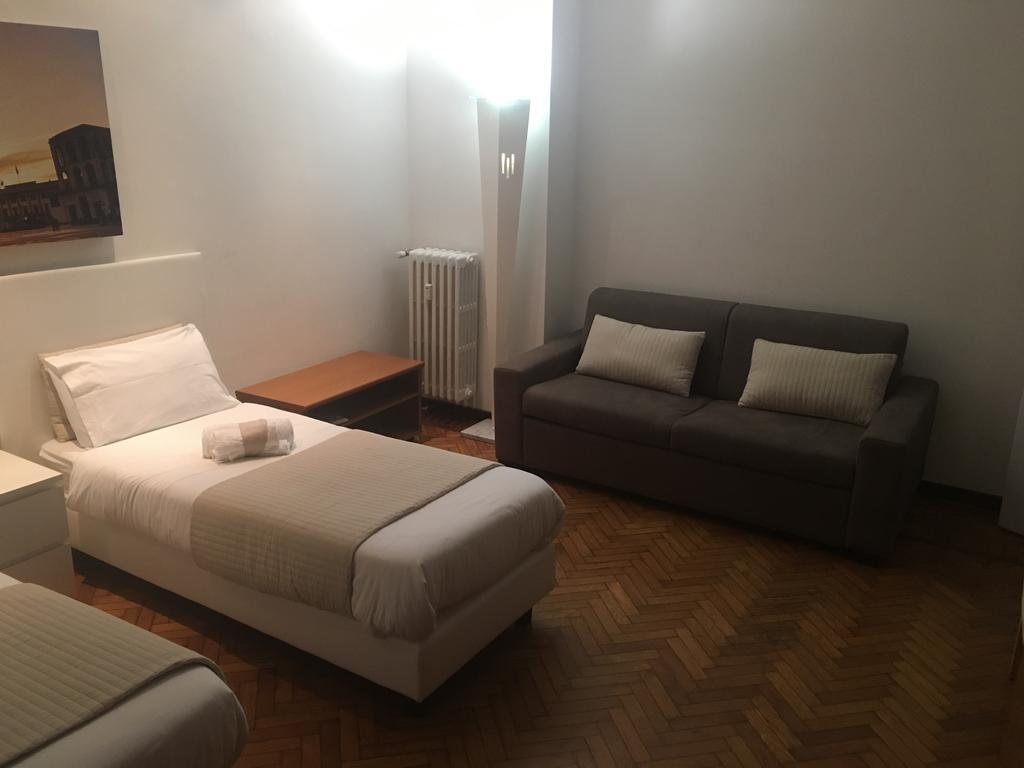B&B Gambara Milano Eksteriør bilde